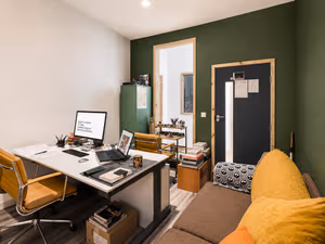 1 Person Coworking Desk