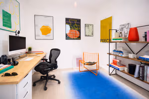 4 Person Private Office