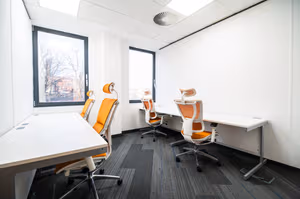 30 Person Private Office