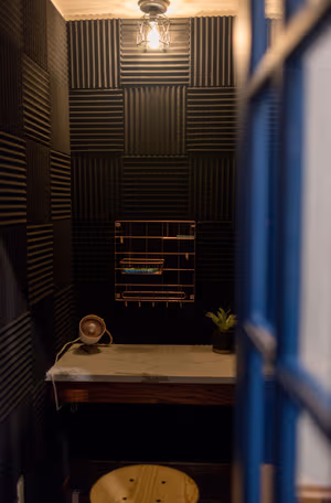 3 Person Coworking Desk