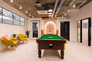 17 Person Private Office