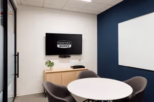 4 Person Private Office