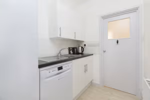 3 Person Private Office