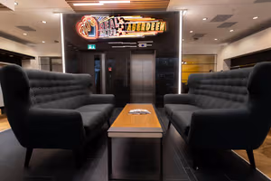 4 Person Private Office