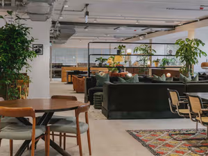 4 Person Coworking Desk