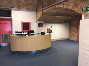 20 Person Private Office