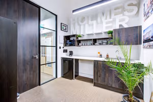 10 Person Private Office