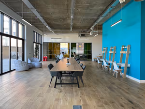 5 Person Coworking Desk