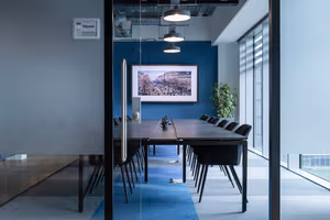 40 Person Private Office