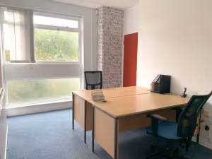 3 Person Private Office