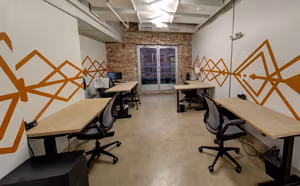 4 Person Coworking Desk