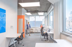 1 Person Coworking Desk