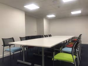 25 Person Private Office