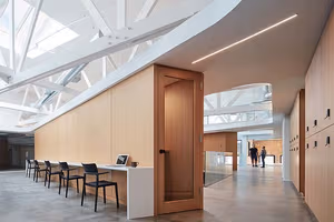 1 Person Coworking Desk