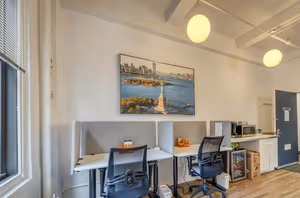 1 Person Coworking Desk