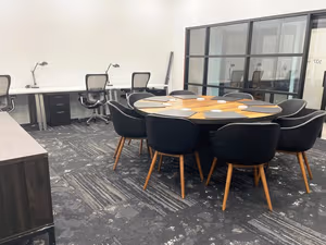 5 Person Private Office