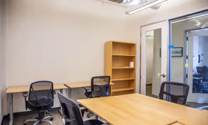 5 Person Coworking Desk