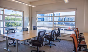 5 Person Private Office