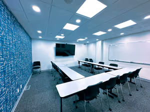 1 Person Private Office