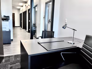 3 Person Private Office