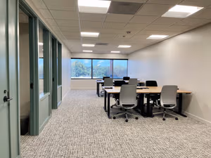 5 Person Private Office