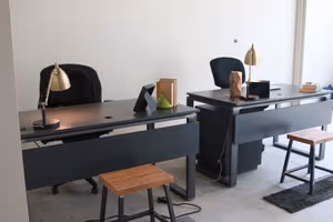 1 Person Coworking Desk