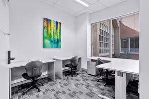 4 Person Private Office