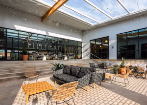 4 Person Coworking Desk