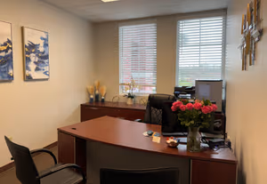 1 Person Private Office