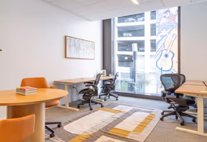 10 Person Private Office