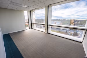 1 Person Private Office
