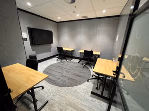 8 Person Private Office