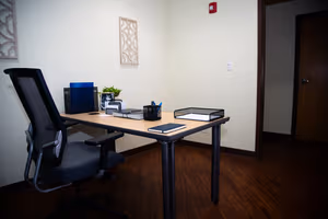 5 Person Private Office