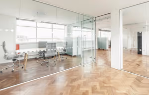 23 Person Private Office