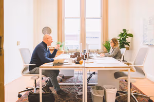 5 Person Coworking Desk