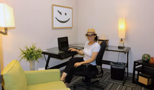 4 Person Coworking Desk