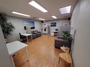 1 Person Private Office