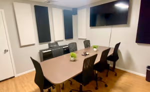 4 Person Private Office