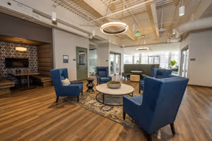 4 Person Coworking Desk