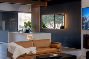 1 Person Private Office