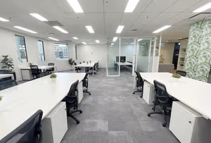 8 Person Private Office