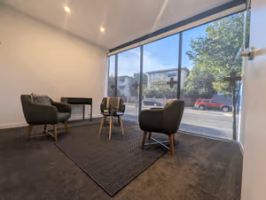 4 Person Private Office