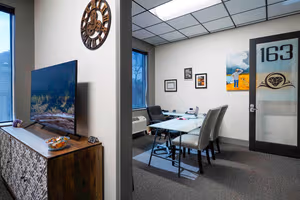 1 Person Private Office