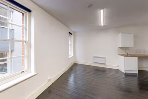 5 Person Private Office