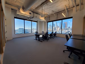 9 Person Private Office