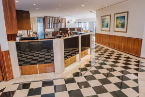 1 Person Shared Office