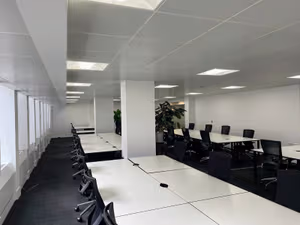 8 Person Private Office