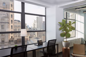 10 Person Private Office