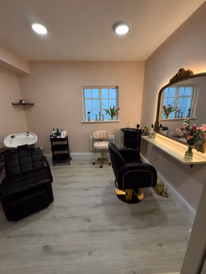 3 Person Private Office