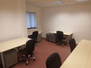4 Person Private Office